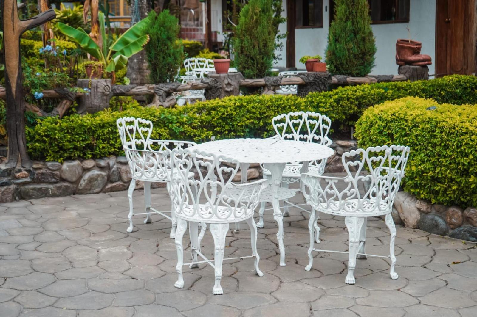 Hostal Jardin Escondido Vilcabamba Bagian luar foto