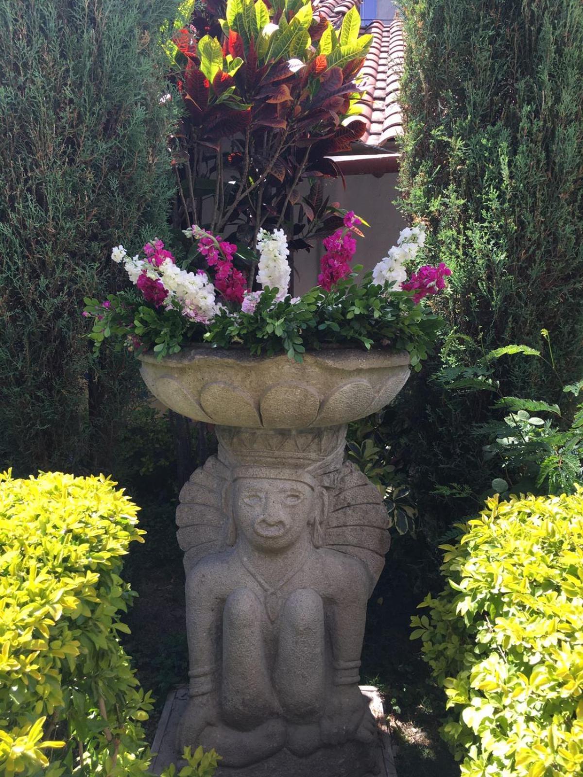 Hostal Jardin Escondido Vilcabamba Bagian luar foto