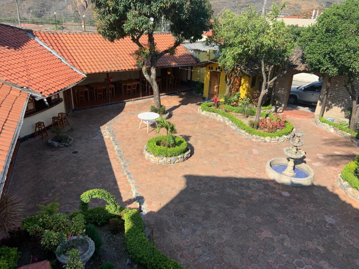 Hostal Jardin Escondido Vilcabamba Bagian luar foto